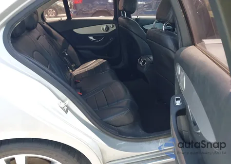 2015 Mercedes-Benz C 300 Luxury/Sport из США, поврежденный, VIN 55SWF4JB1FU074097